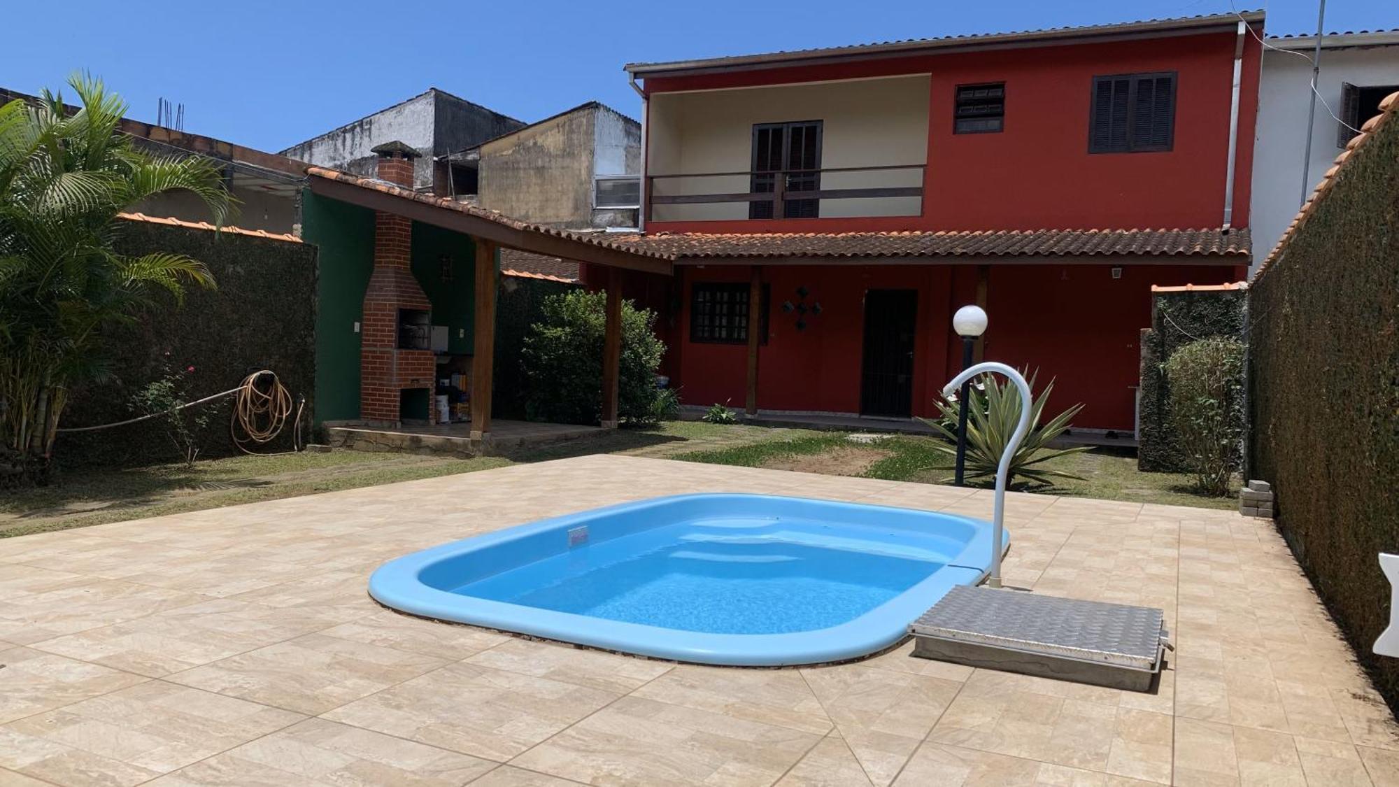 Casa Da Leo, Com Piscina Em